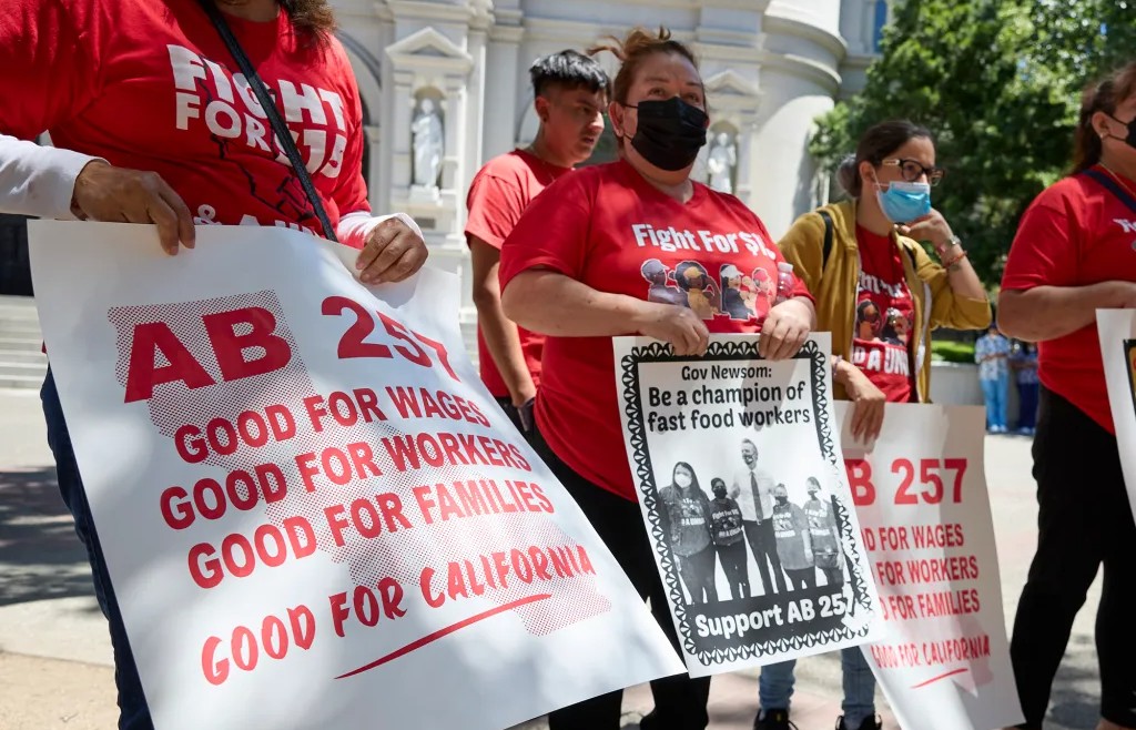 Law to Increase Fast-Food Worker Wages Halted by Judge, Pitting Industry Groups Against Unions and State